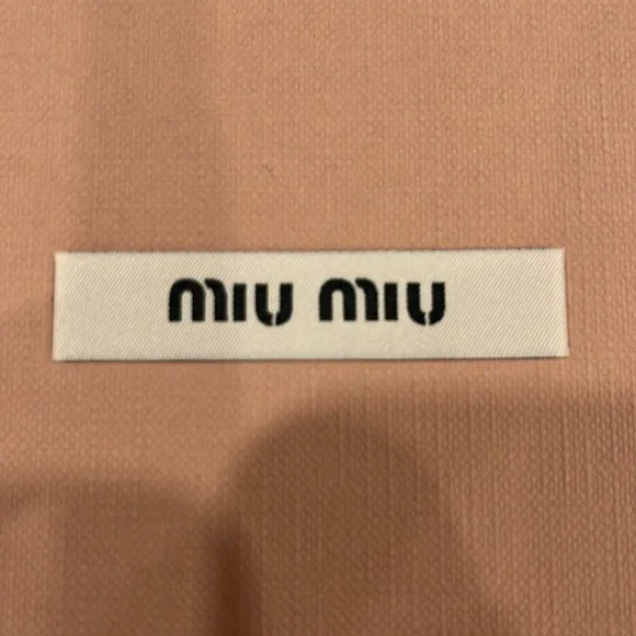 MIU MIU SUNGLASSES BRAND NEW 56R 65-19 70E-3E2 - Picture 6 of 6